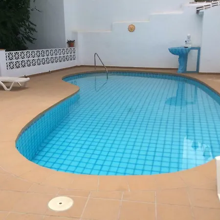 Charming Spanish Townhouse *